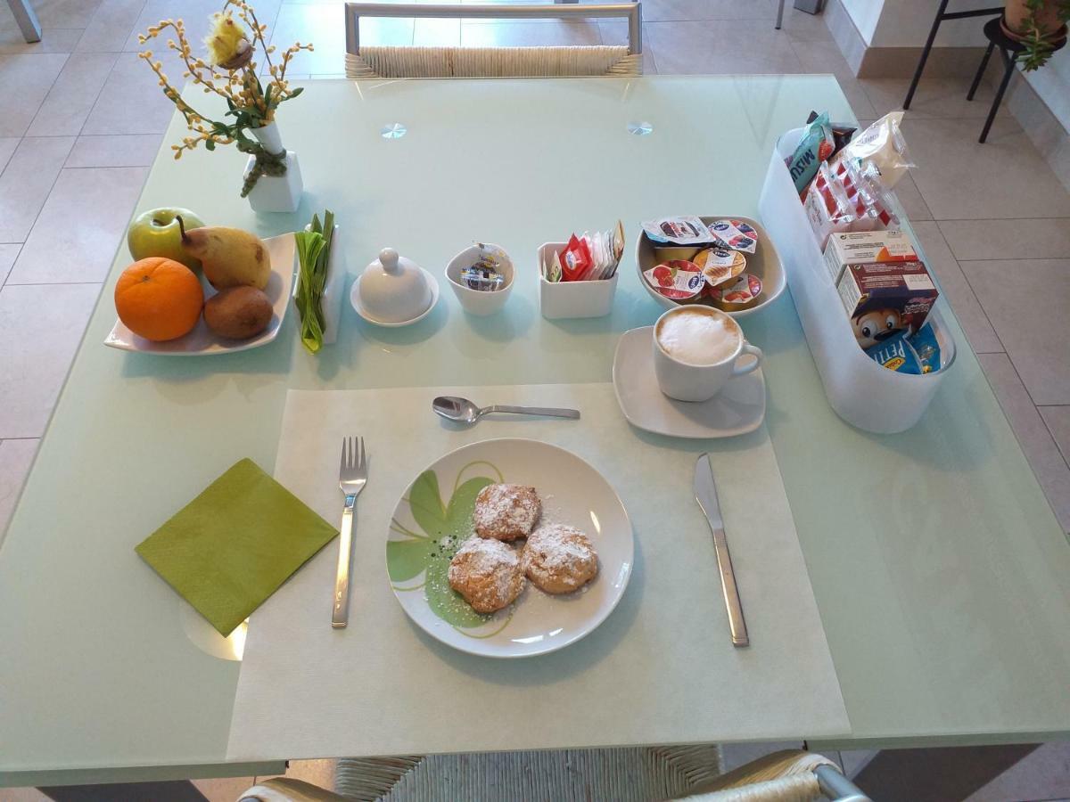 Bed and Breakfast Il Melograno Калитри Экстерьер фото